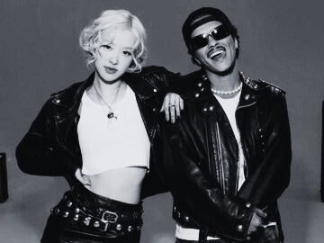 Lirik Lagu APT APT Rosé BLACKPINK & Bruno Mars Lirik & Makna
