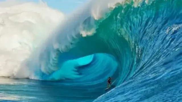 Spot Surfing Terkenal Dunia