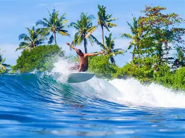 Surga Surfing Dunia
